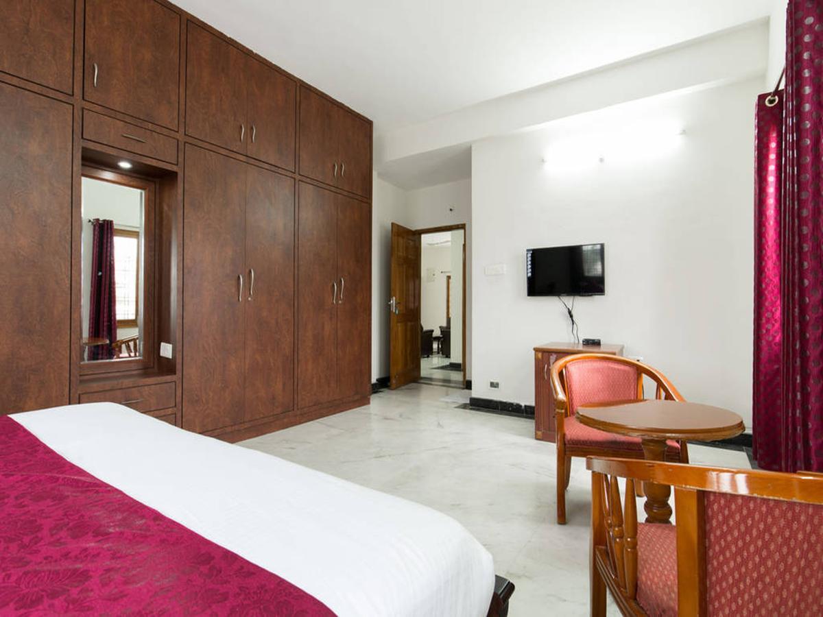 Fresh Living Prime Banjara Hotel Haidarábád Kültér fotó